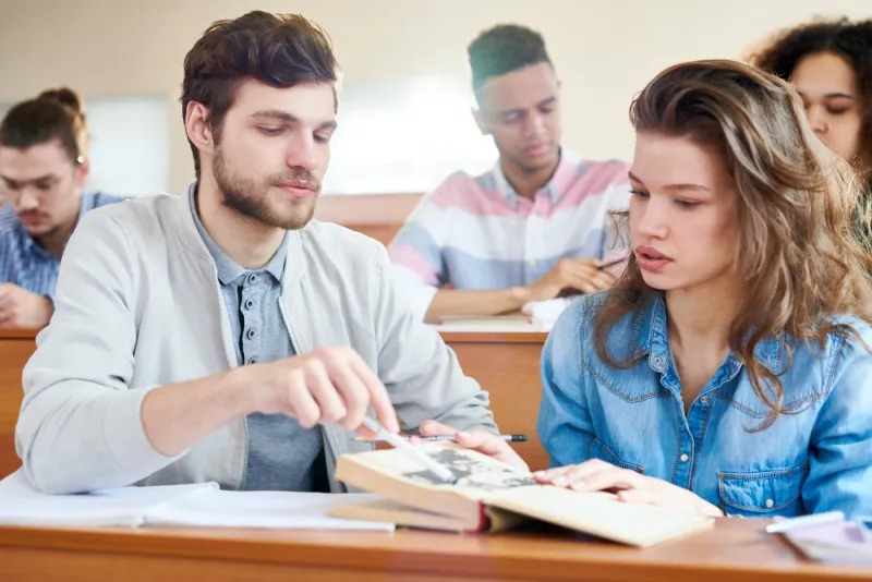 Studia II stopnia w Ignatianum — bezcenne inspiracje w kontekście przyszłego życia zawodowego